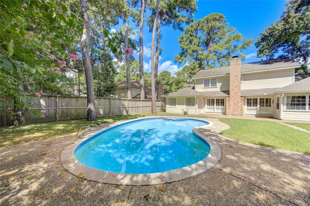 Unit for sale at 5203 Westminister Court, Houston, TX 77069
