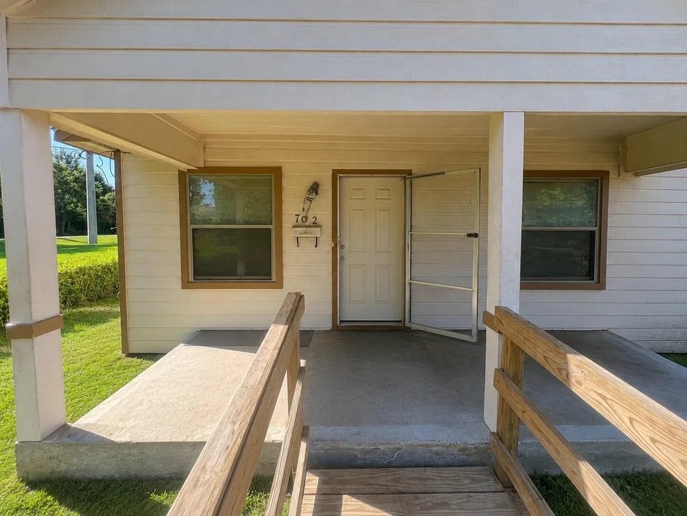 Unit for sale at 7612 E Magnolia Street, Houston, TX 77012