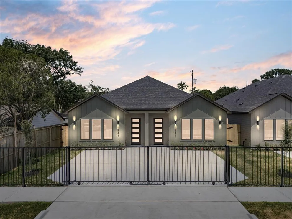 Unit for sale at 6624 Saint Augustine, Houston, TX 77021
