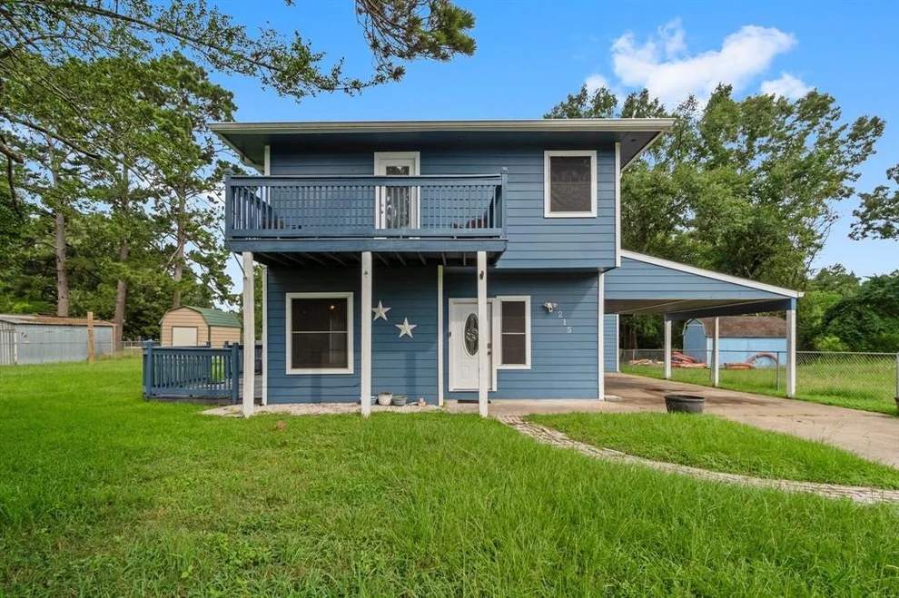 Unit for sale at 215 Sandy Ridge Drive, Livingston, TX 77351