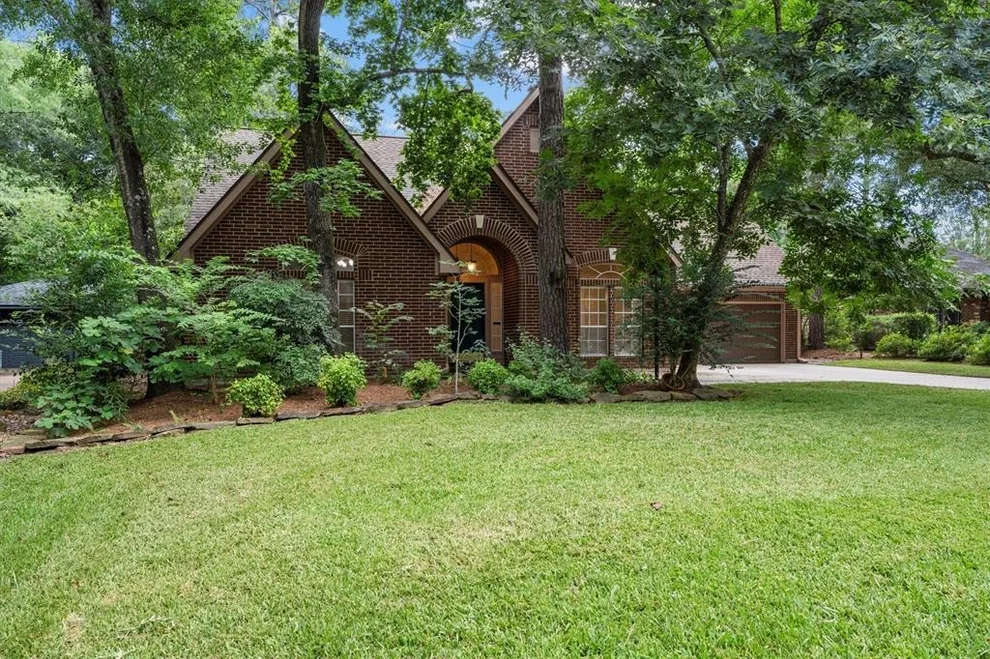 Unit for sale at 55 Cornerbrook Place, The Woodlands, TX 77381
