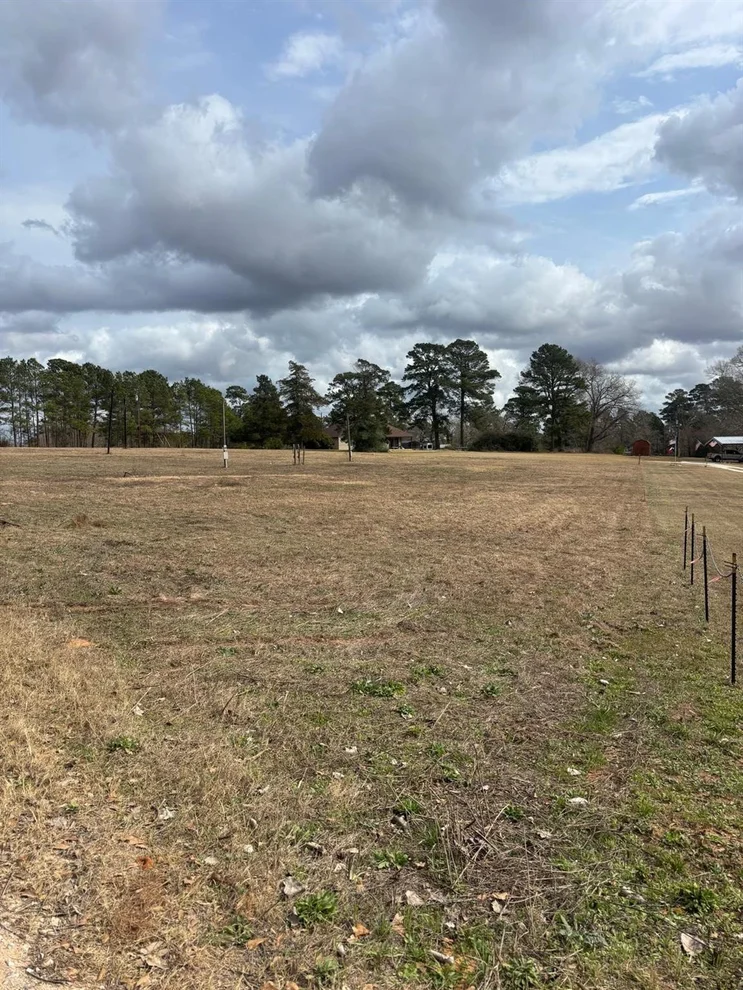 Unit for sale at 26703 Giles Rd Lote 2, Montgomery, TX 77356