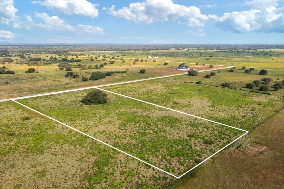 Unit for sale at 102 Lot 102 Pintail Lane, Columbus, TX 78934