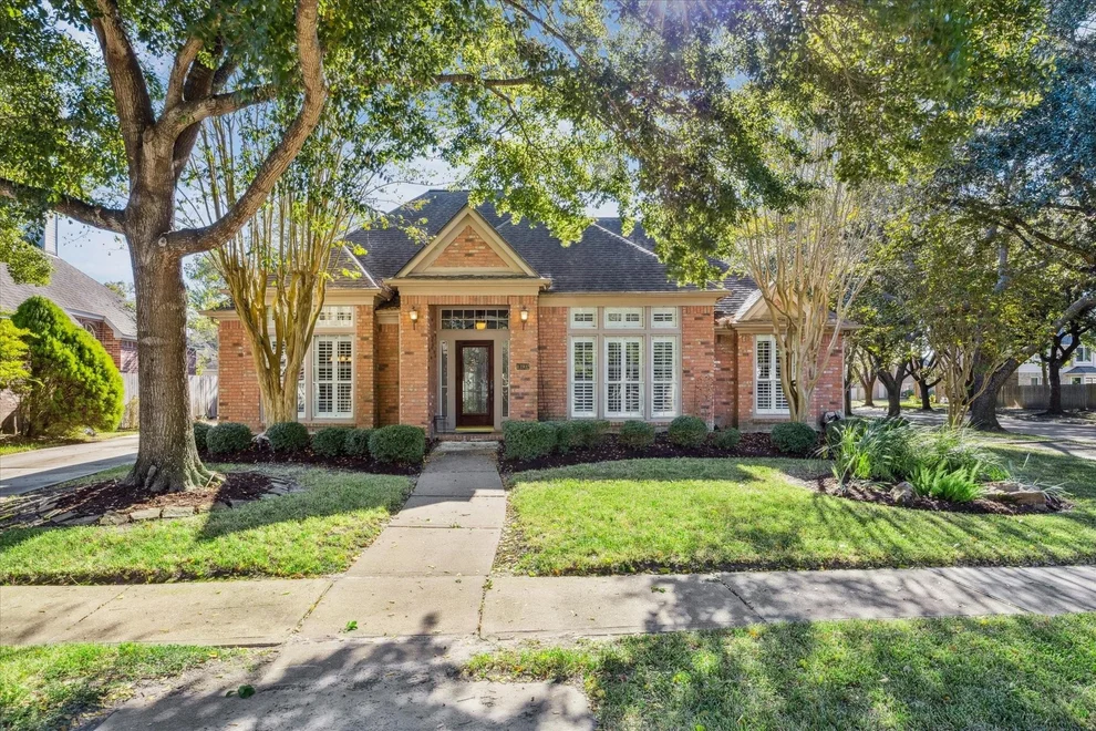 Unit for sale at 13902 Inland Spring Court, Houston, TX 77059