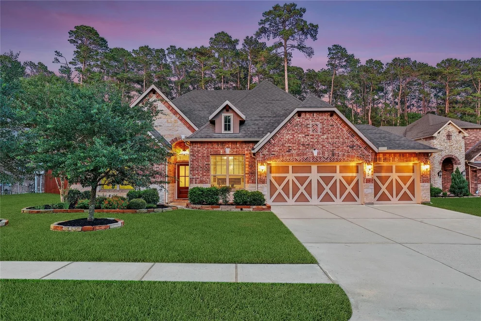 Unit for sale at 280 Dawn Brook Lane, Conroe, TX 77384