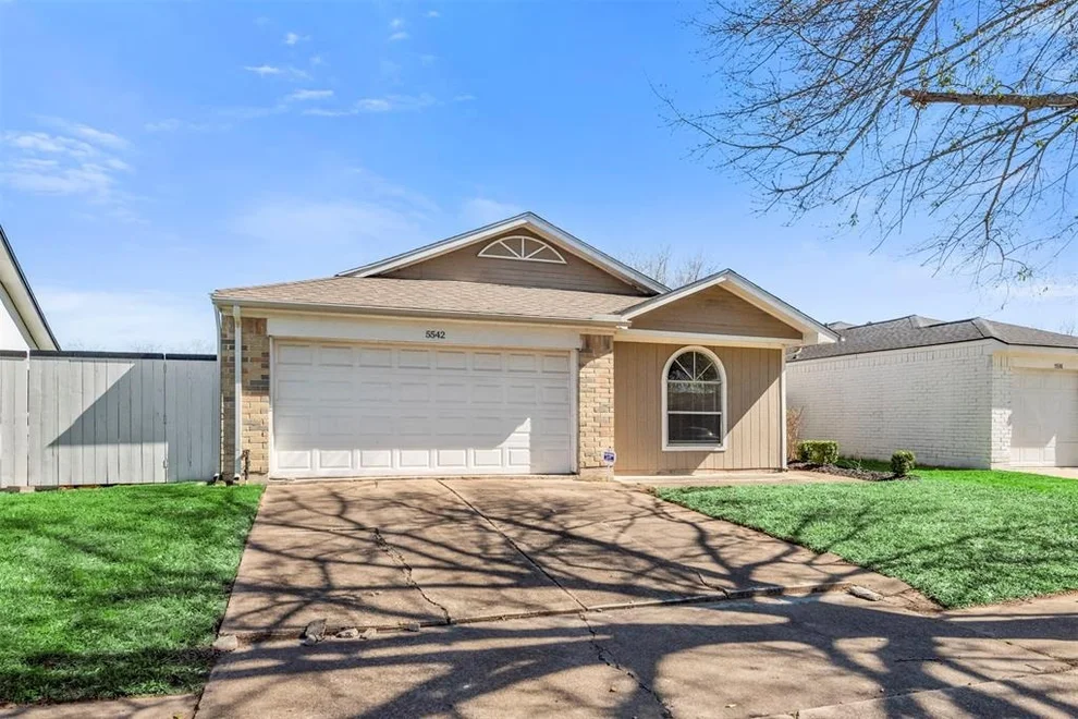 Unit for sale at 5542 Ambern Drive, Houston, TX 77053