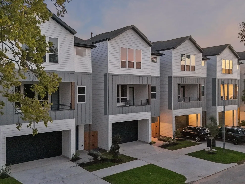 Unit for sale at 4829 Broom Street, Houston, TX 77091