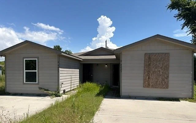 Unit for sale at 4423 Trigg Street, Houston, TX 77093
