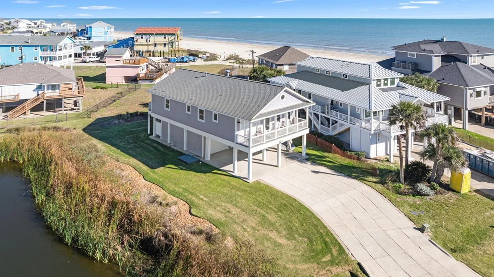 Unit for sale at 4211 Silver Reef, Galveston, TX 77554