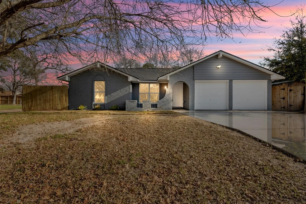 Unit for sale at 6403 Acorn Forest Drive, Houston, TX 77088
