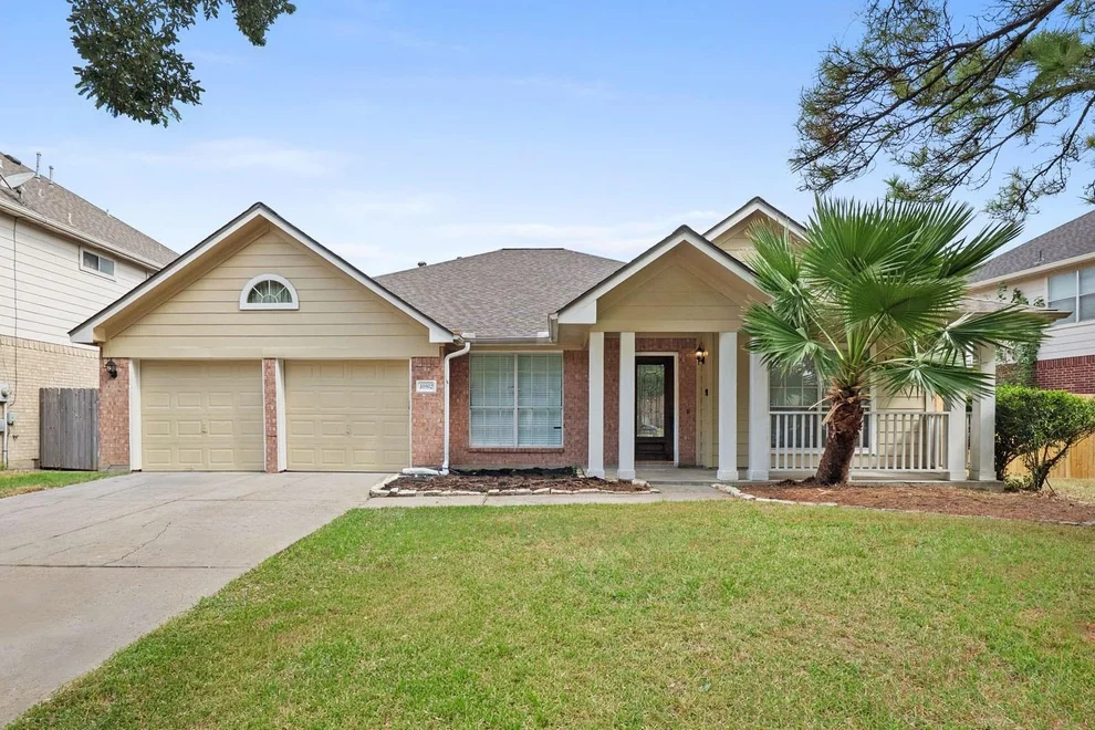 Unit for sale at 10902 Trail Ridge Drive, Houston, TX 77064