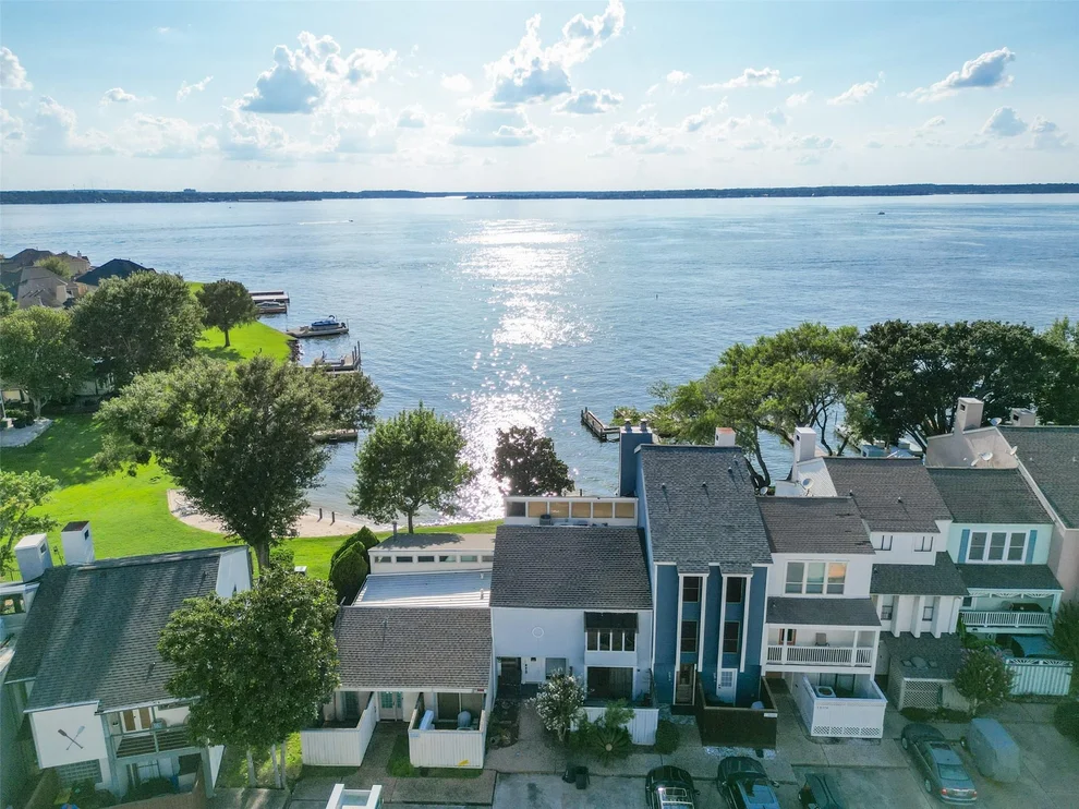 Unit for sale at 1407 Bowsprit Point, Willis, TX 77318