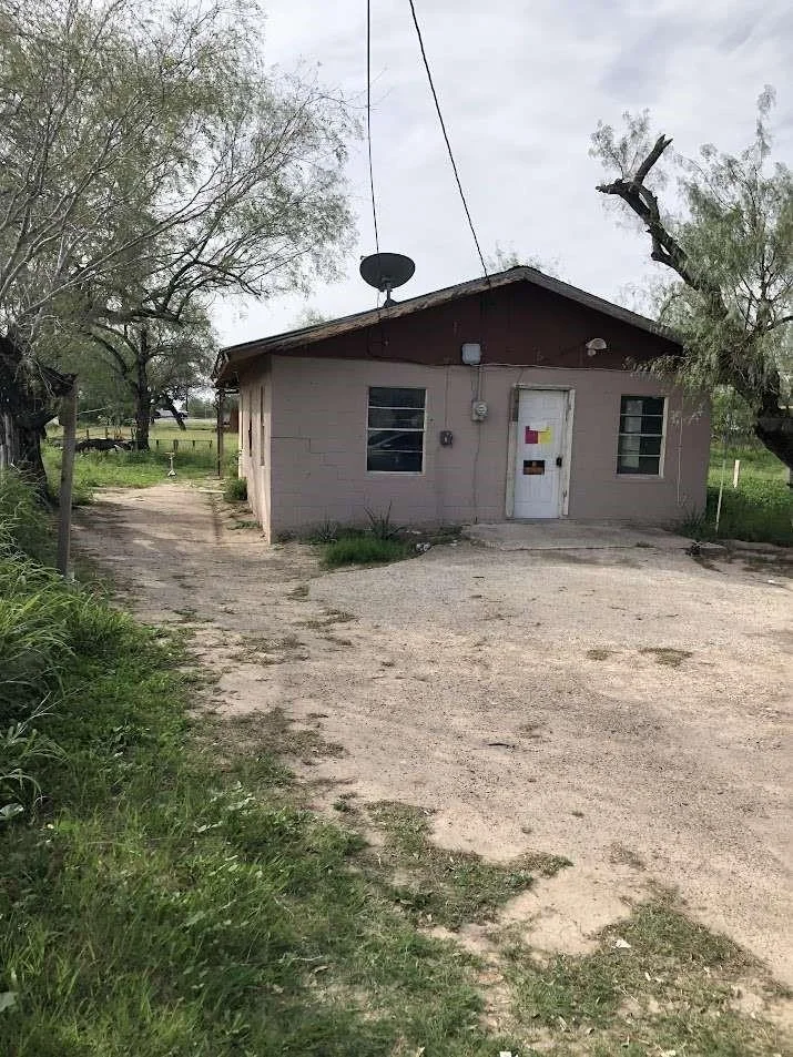 Unit for sale at 642 E 1st Street, Sullivan City, TX 78572