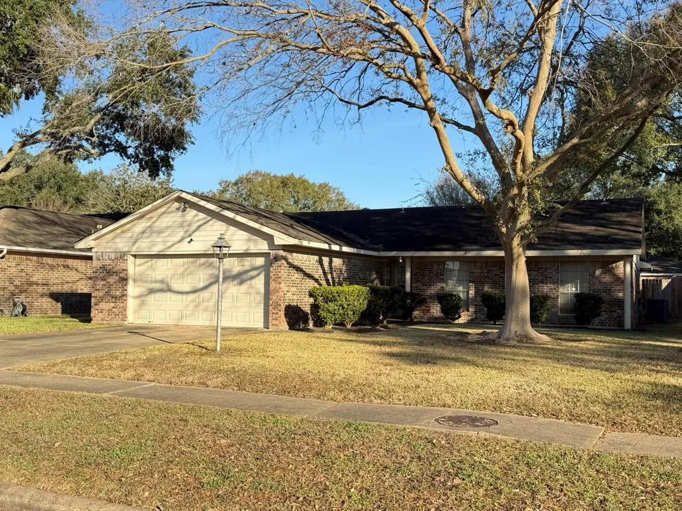 Unit for sale at 1802 Eastfield Drive, Missouri City, TX 77459