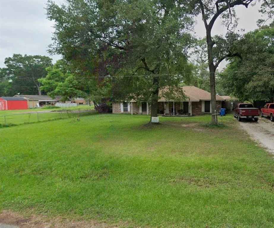 Unit for sale at 18049 Martin Drive, Conroe, TX 77302