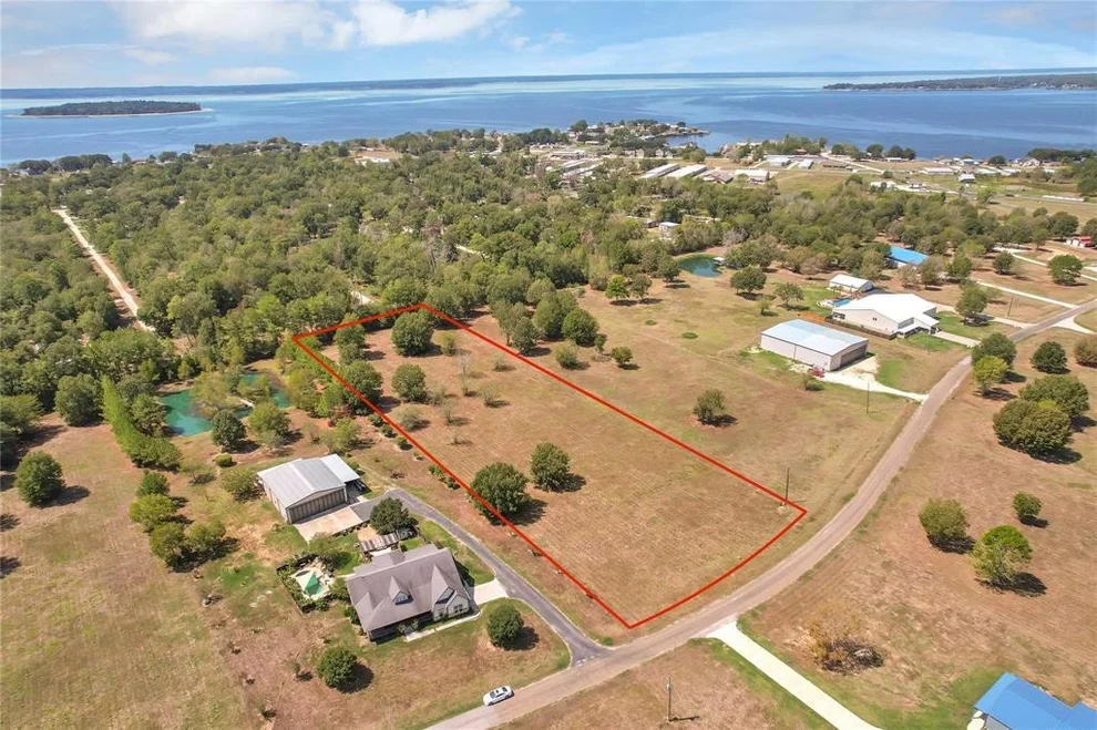 Unit for sale at L8 Air Park Drive, Livingston, TX 77351