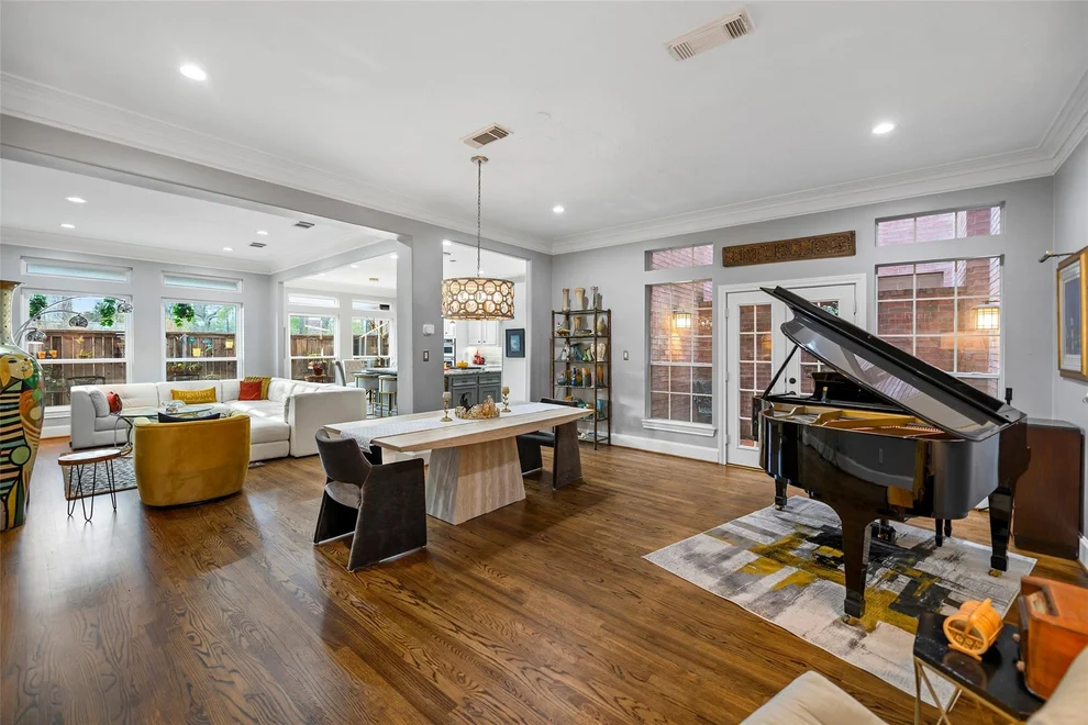 Unit for sale at 26 Stalynn Lane, Houston, TX 77027