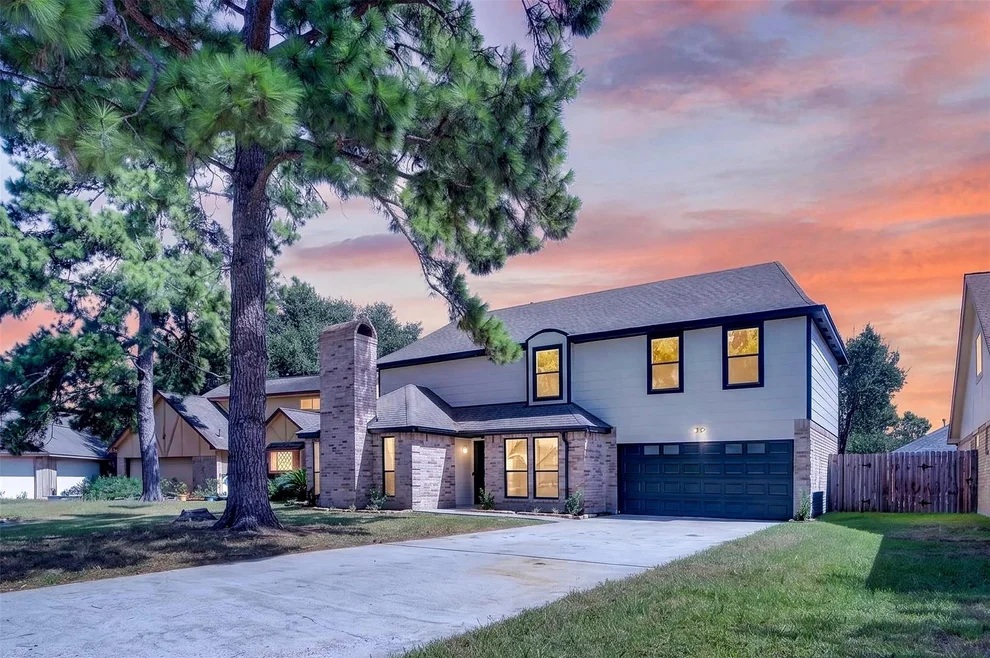 Unit for sale at 19410 Navarro Mills Drive, Tomball, TX 77375