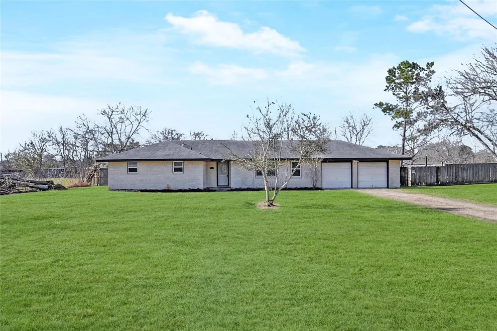 Unit for sale at 4614 Edgemore St Street, Santa Fe, TX 77517
