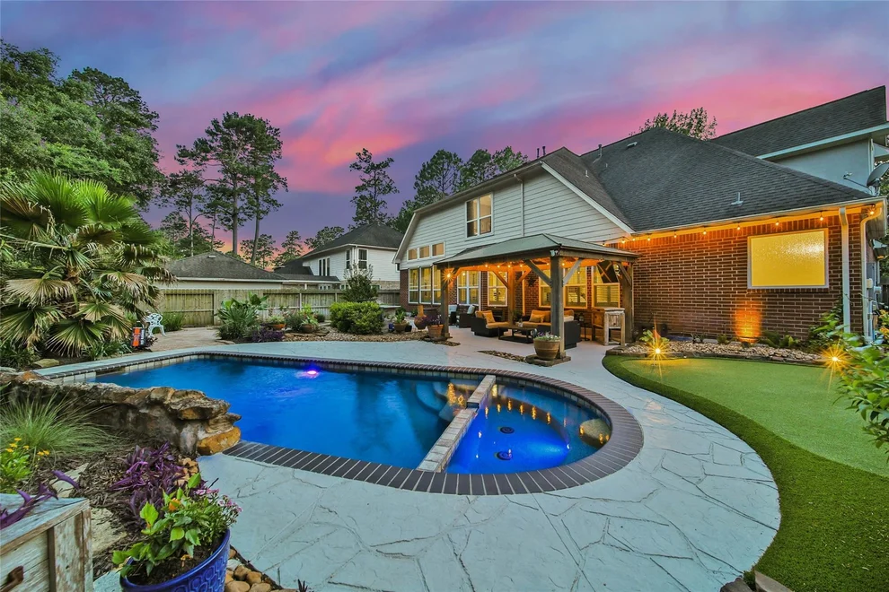 Unit for sale at 63 Silver Bayou Court, Conroe, TX 77384