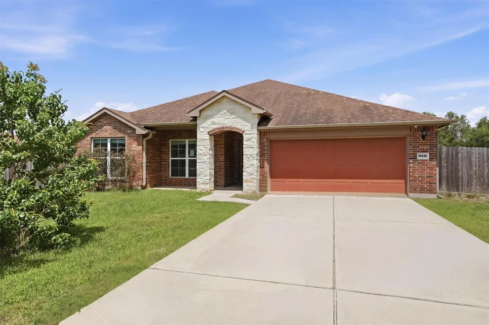 Unit for sale at 10239 Plum Grove Road, Cleveland, TX 77327