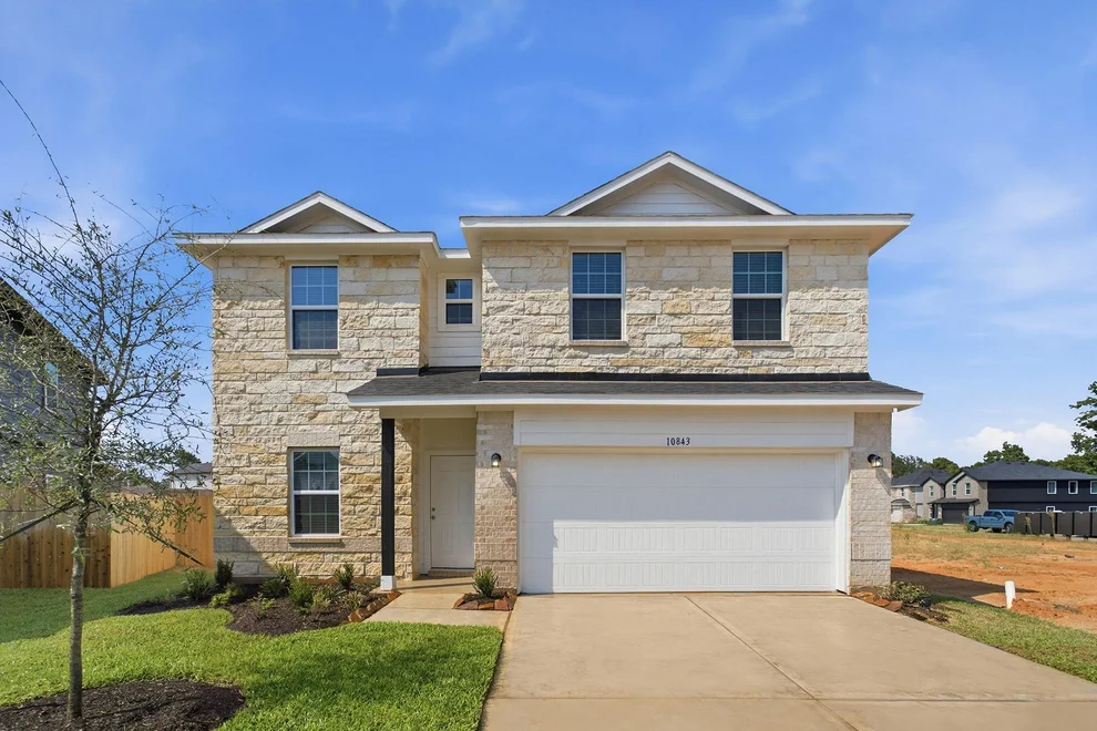 Unit for sale at 10843 Piston Court, Conroe, TX 77303