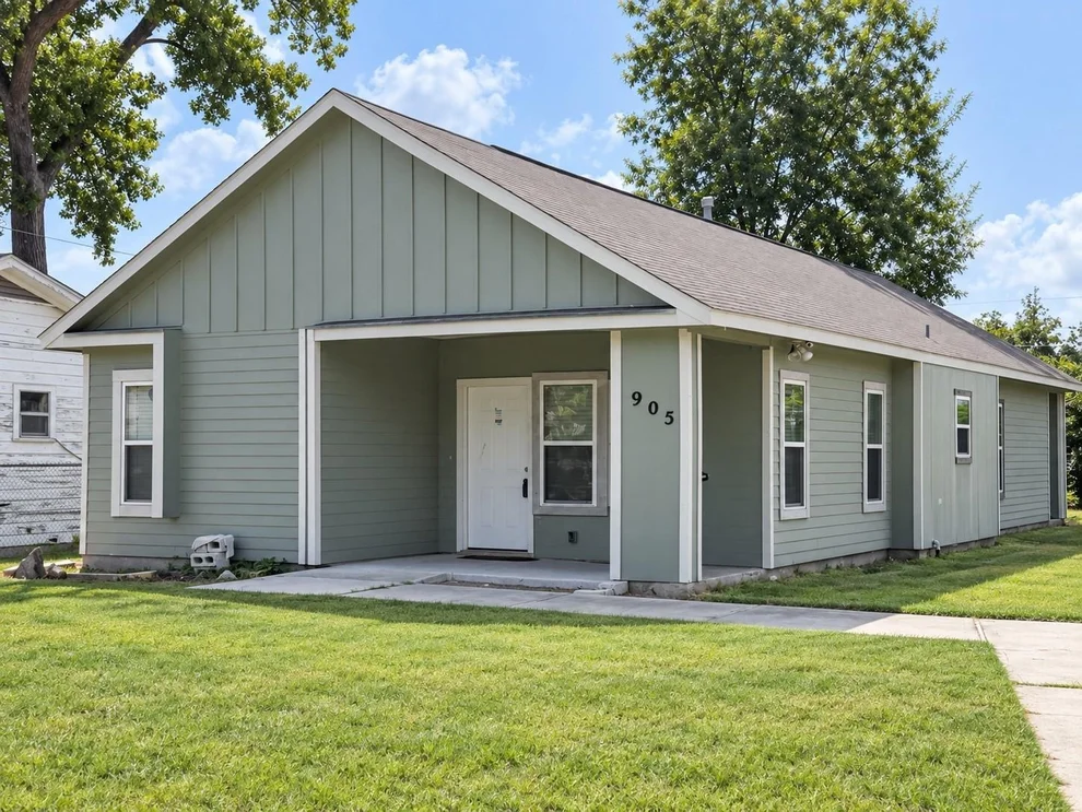 Unit for sale at 905 Prosper Street, Houston, TX 77088