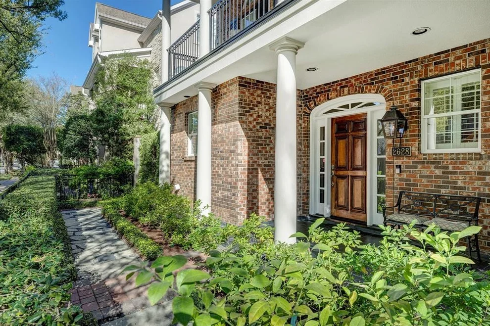 Unit for sale at 2628 Wroxton Road, West University Place, TX 77005