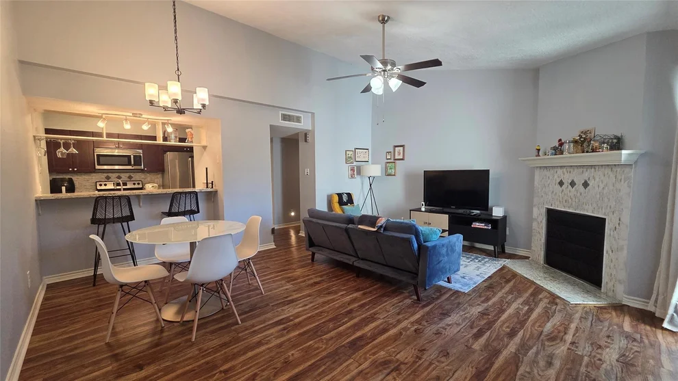 Unit for sale at 7078 N Holiday Drive, Galveston, TX 77550