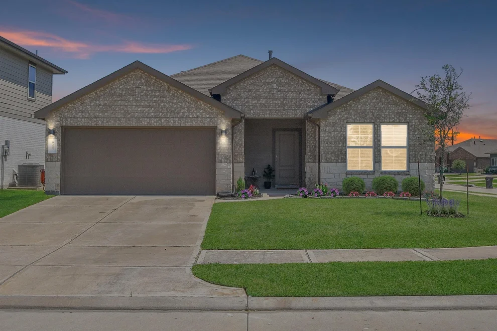 Unit for sale at 8227 Precious Passing Way, Rosharon, TX 77583