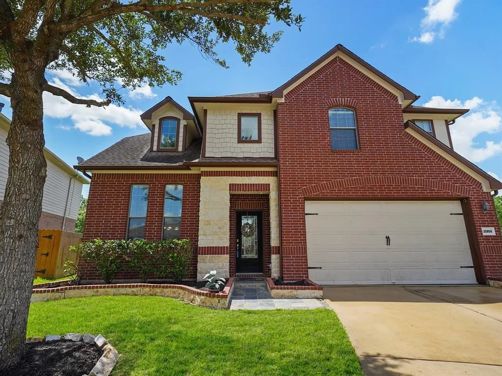 Unit for sale at 25959 Ravenside Drive, Katy, TX 77494