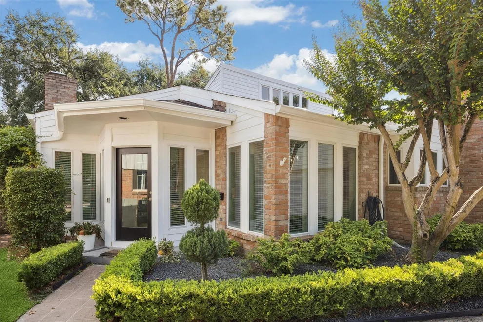 Unit for sale at 7807 Del Rey Lane, Houston, TX 77071
