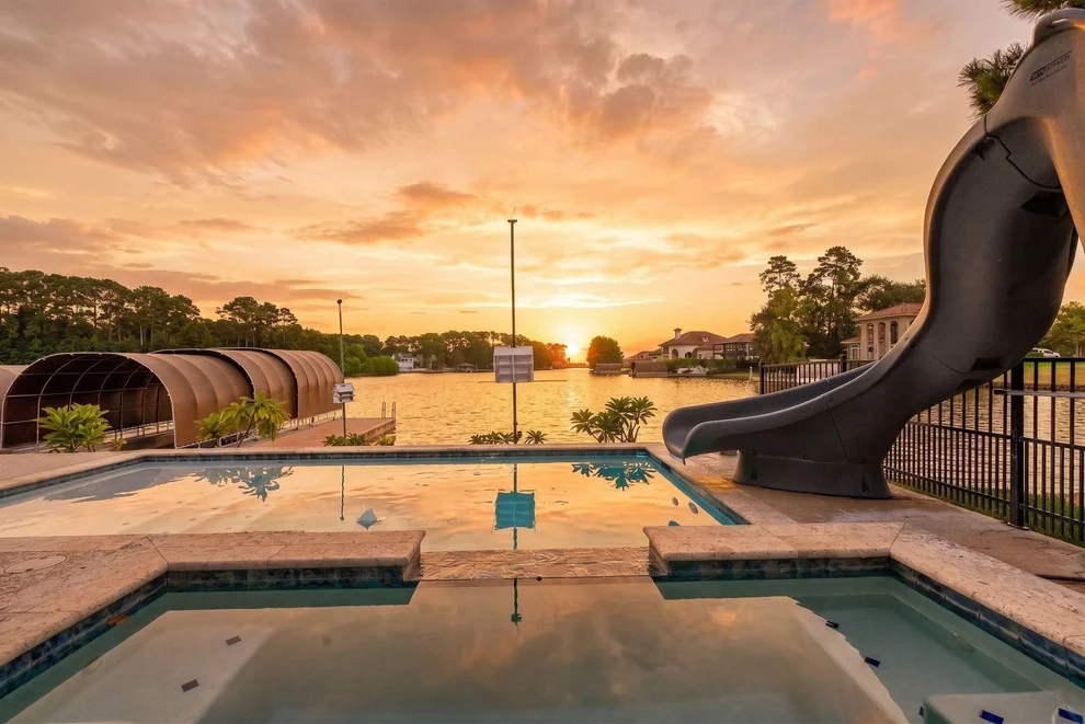 Unit for sale at 28560 Oaks On The Water, Montgomery, TX 77356
