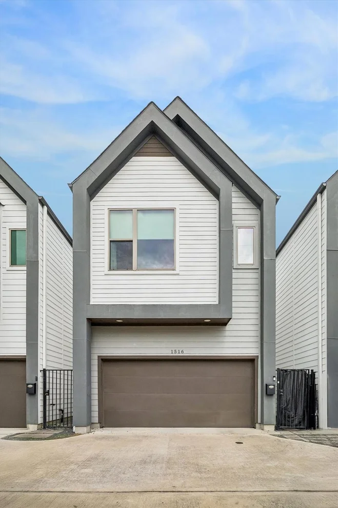 Unit for sale at 1516 Fulton Street, Houston, TX 77009