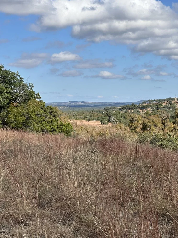 Unit for sale at 525 Outlook Drive, Wimberley, TX 78676