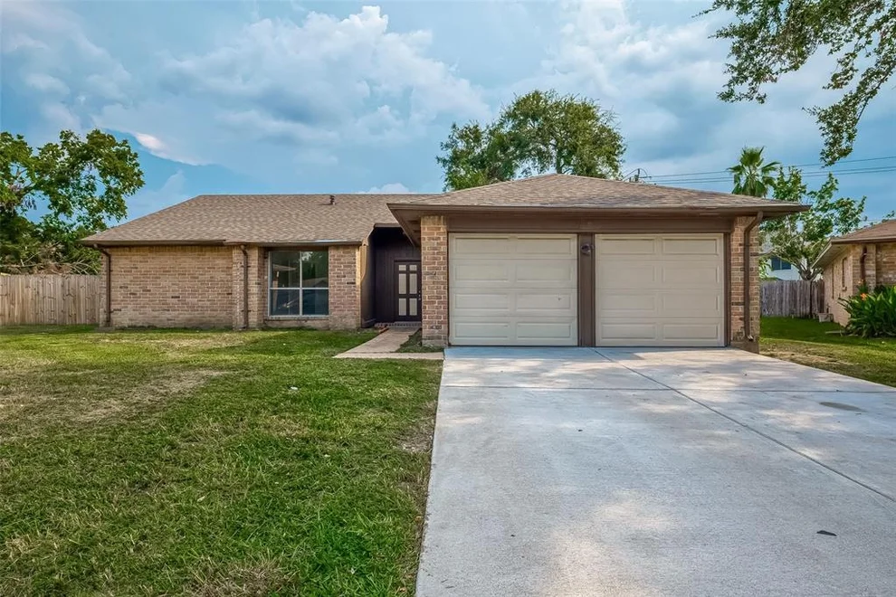 Unit for sale at 1823 Ripple Creek Drive, Missouri City, TX 77489