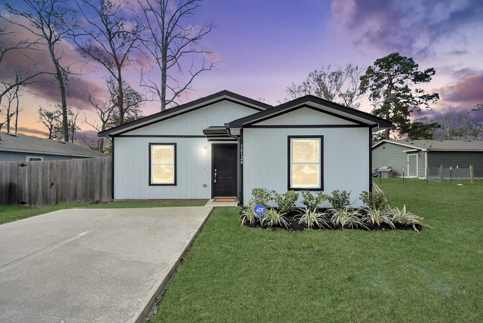 Unit for sale at 16124 Brettwood Lane, Splendora, TX 77372