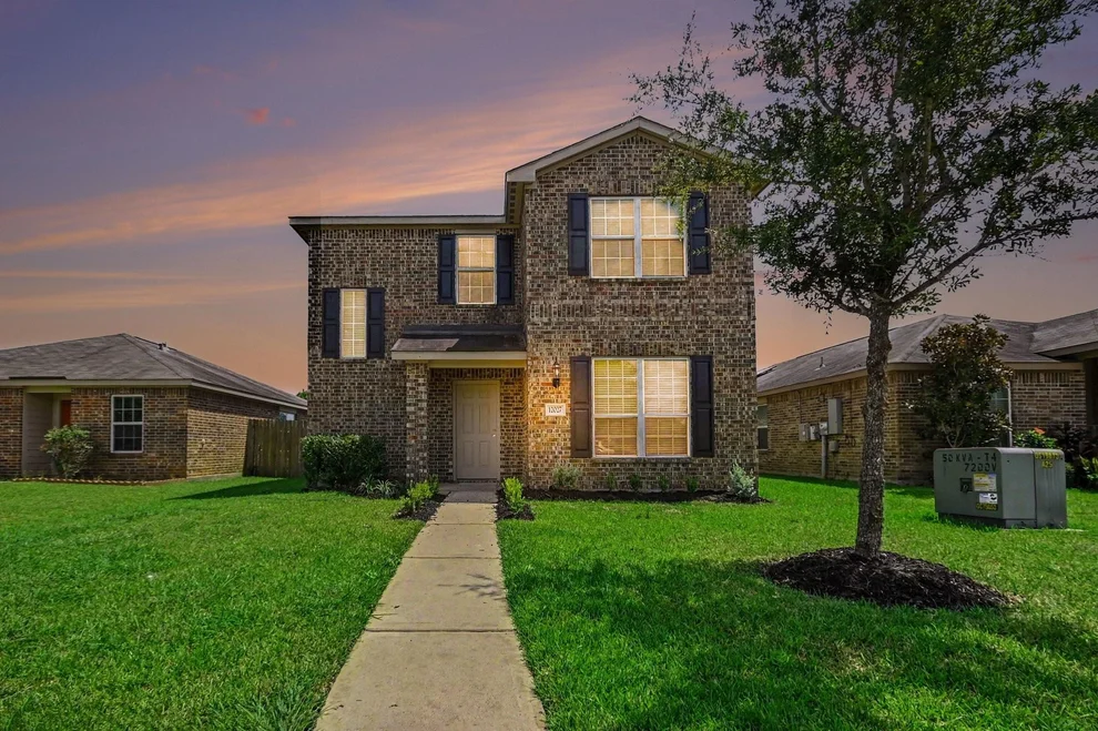 Unit for sale at 12027 Windage Drive, La Marque, TX 77568