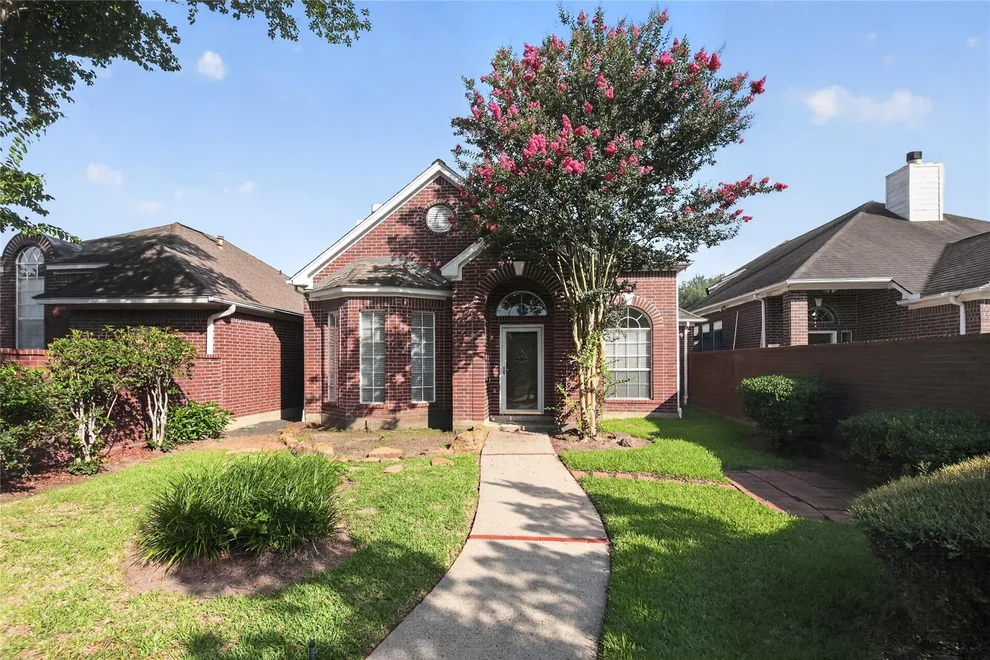 Unit for sale at 4627 Cashel Spring Drive, Houston, TX 77069