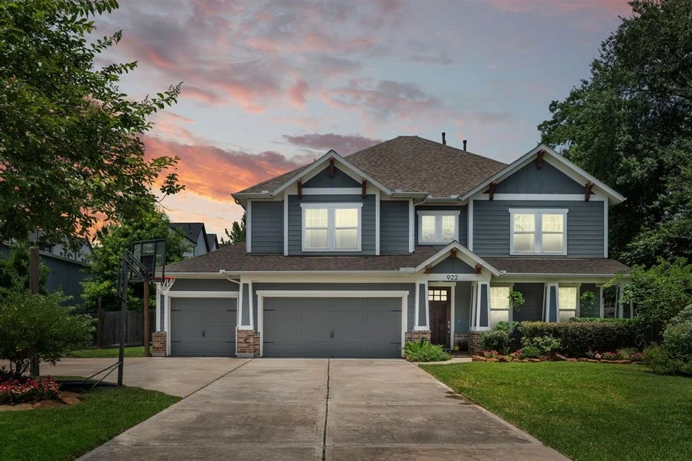 Unit for sale at 922 Wakefield Drive, Houston, TX 77018