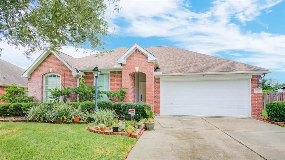 Unit for sale at 6006 Forest Plaza Court, Houston, TX 77066