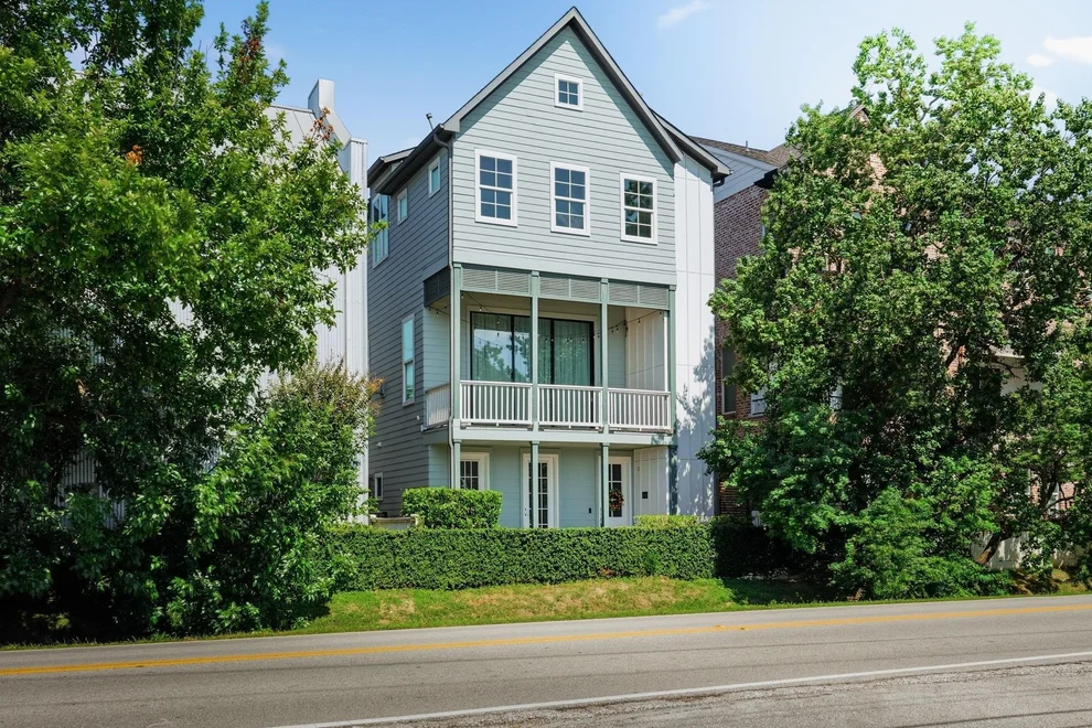 Unit for sale at 8624 Emnora Lane, Houston, TX 77080