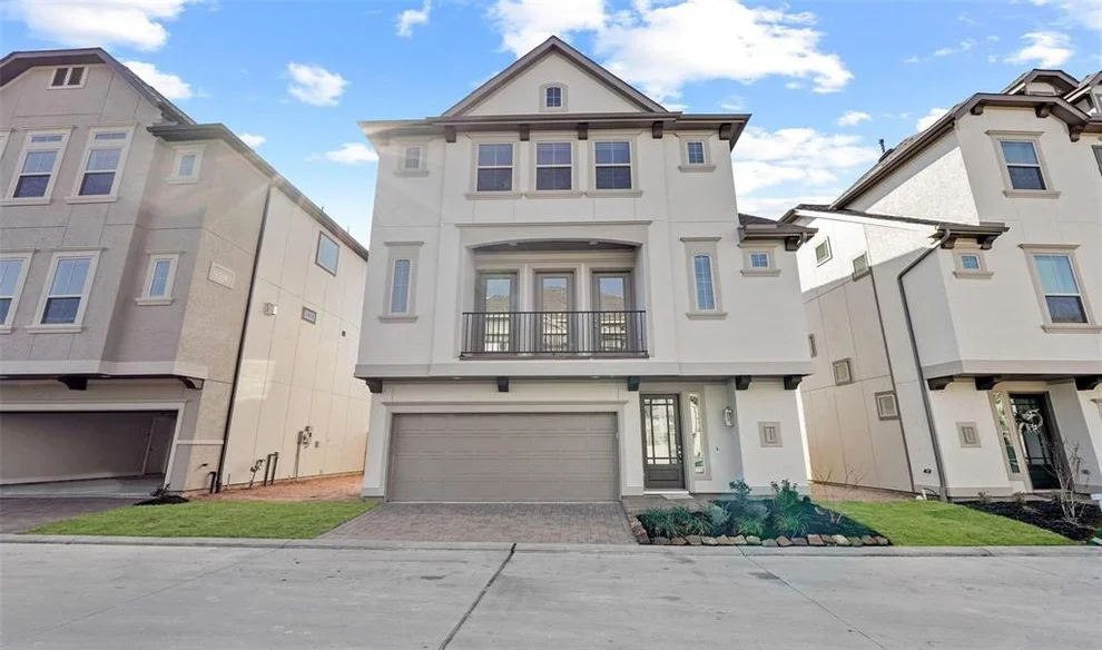 Unit for sale at 10609 Centre Green Way, Houston, TX 77043