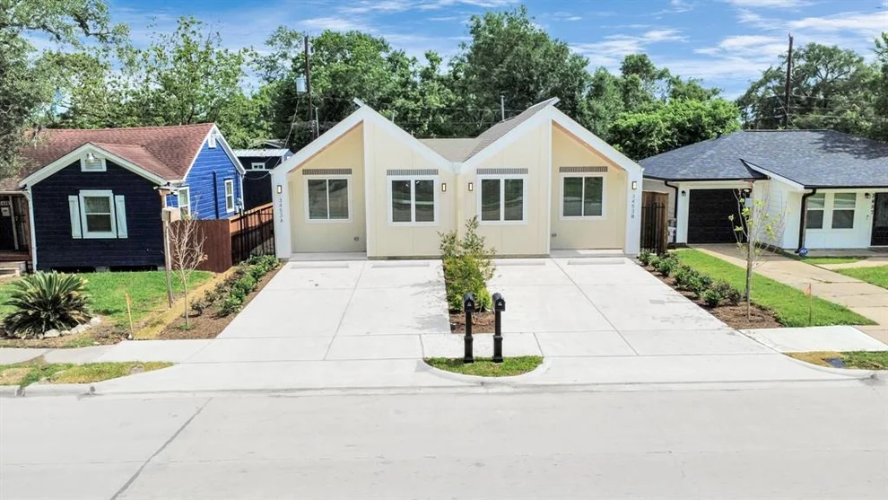 Unit for sale at 3453 Mainer Street, Houston, TX 77021