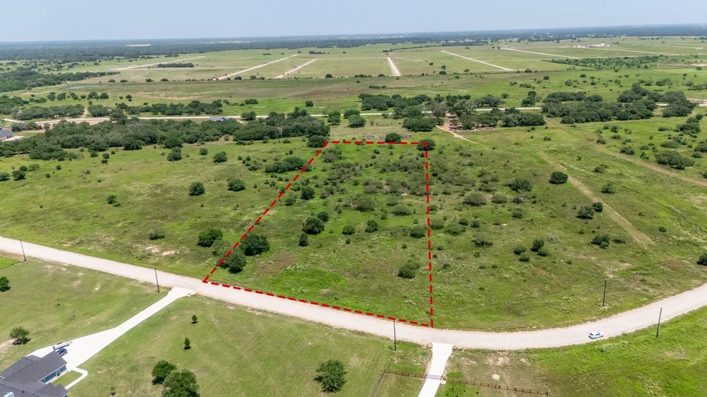 Unit for sale at 4607 Teal Ln, Columbus, TX 78934