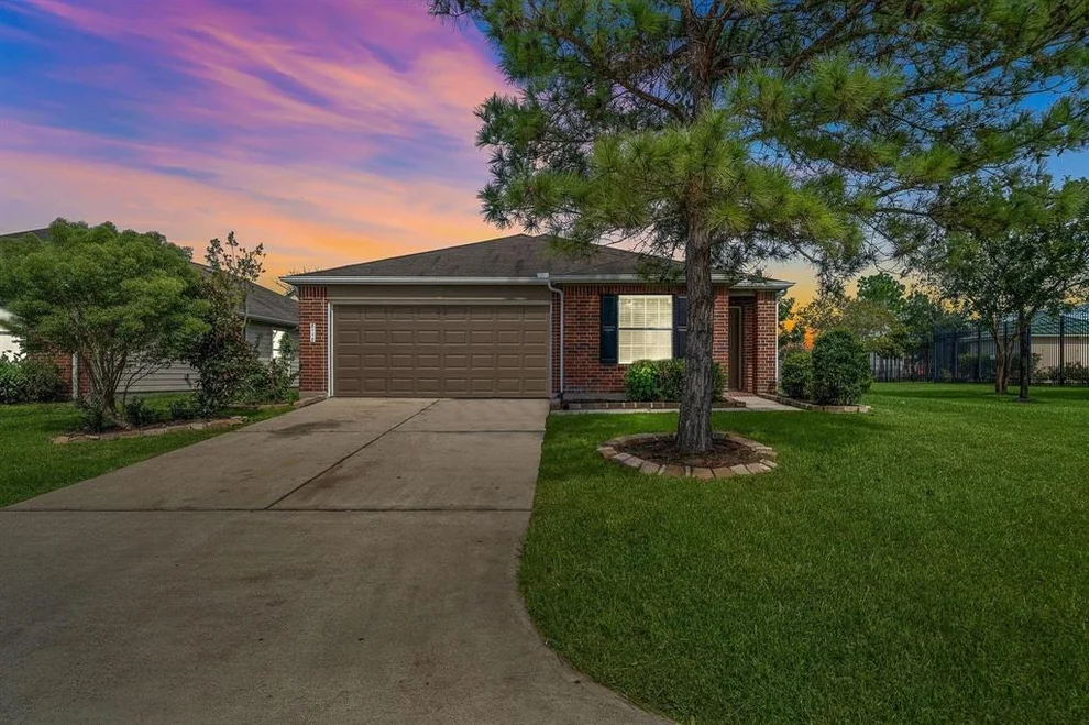 Unit for sale at 8110 Cholla Canyon Lane, Cypress, TX 77433