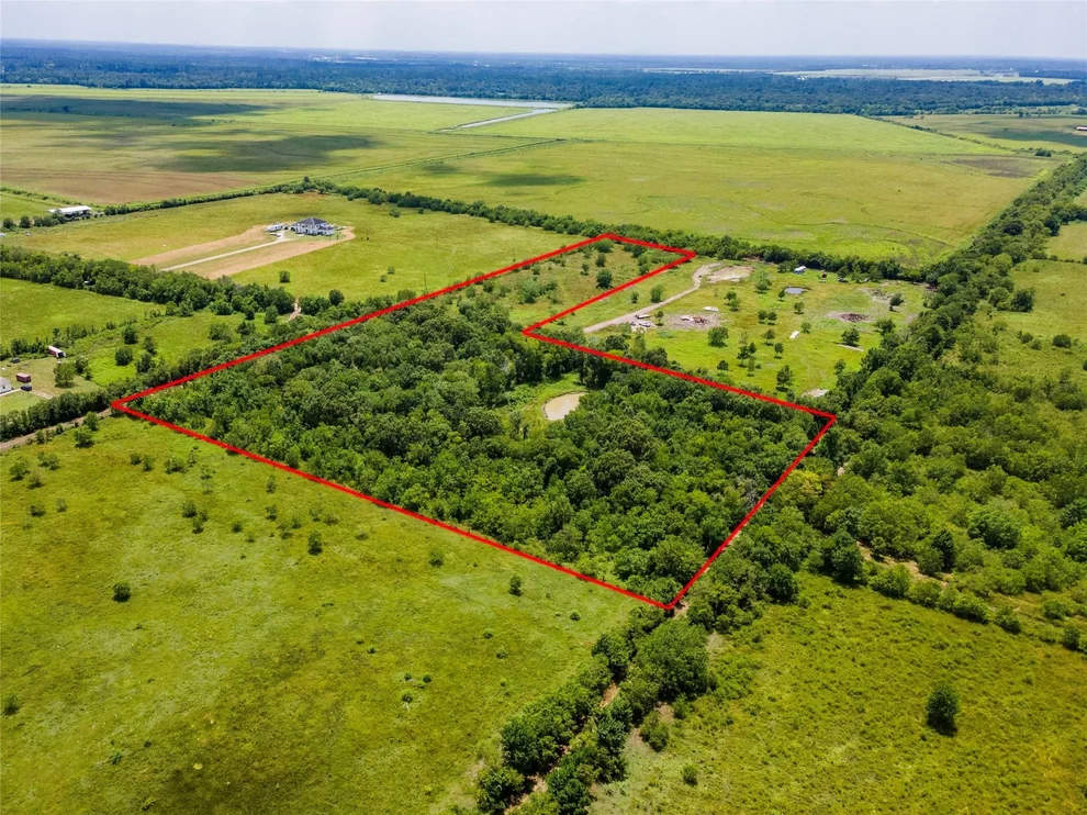 Unit for sale at 800 Private Road 60406, Dayton, TX 77535