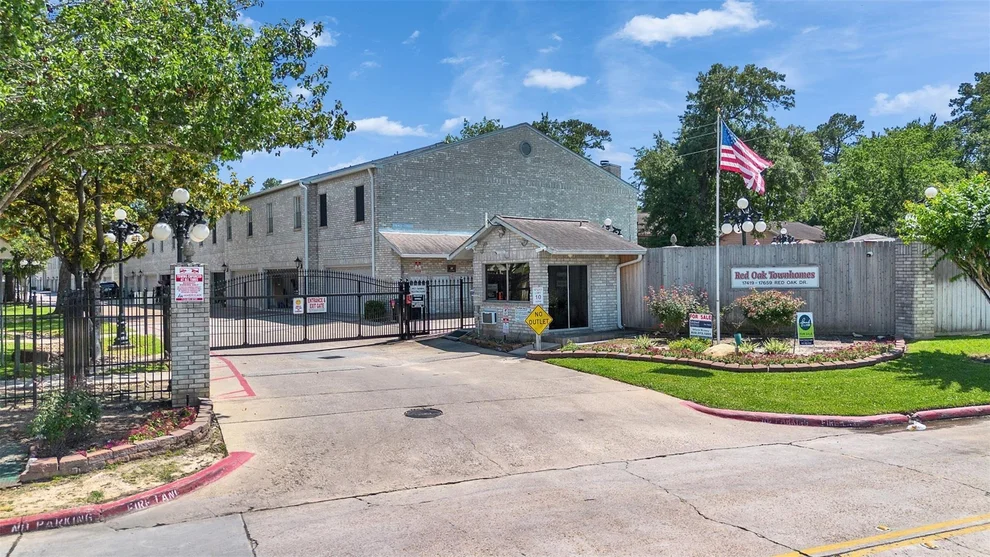 Unit for sale at 17659 Red Oak Drive, Houston, TX 77090
