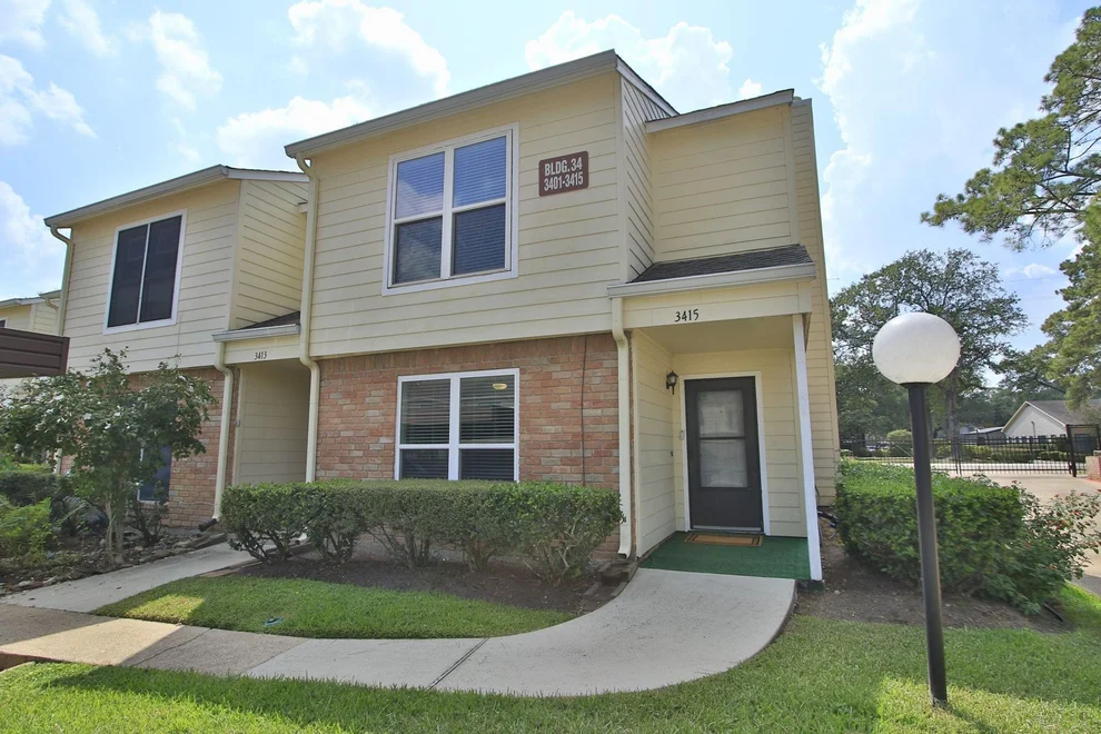 Unit for sale at 14555 Wunderlich Drive, Houston, TX 77069
