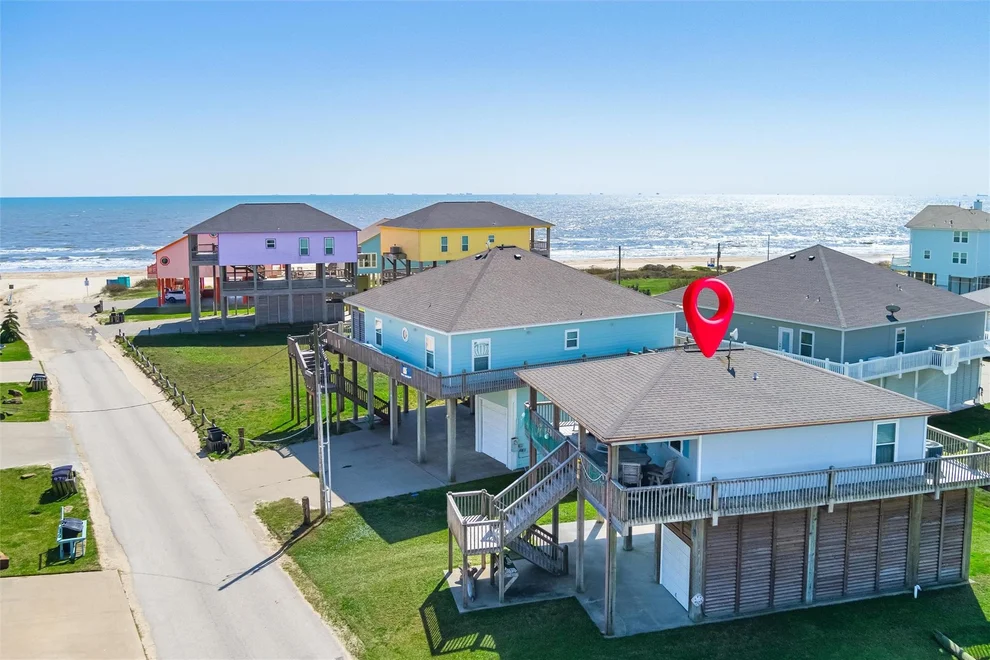 Unit for sale at 981 S Stingaree Drive, Crystal Beach, TX 77650